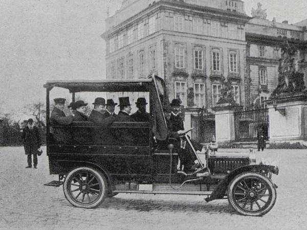 Ozvěny minulosti